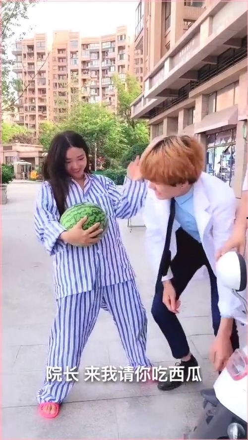 小姐妹吃瓜,揭秘娱乐圈幕后真相