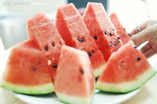 吃瓜吃到半夜,揭秘娱乐圈那些不为人知的秘密