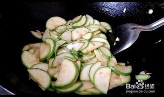 黄美人茭瓜怎么吃,黄美人茭瓜的多彩食法探索